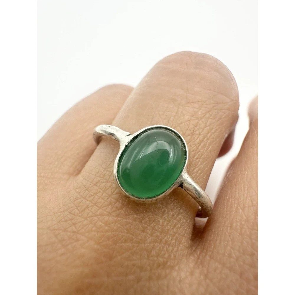 Sterling Silver Green Onyx Cabochon Ring Size 8